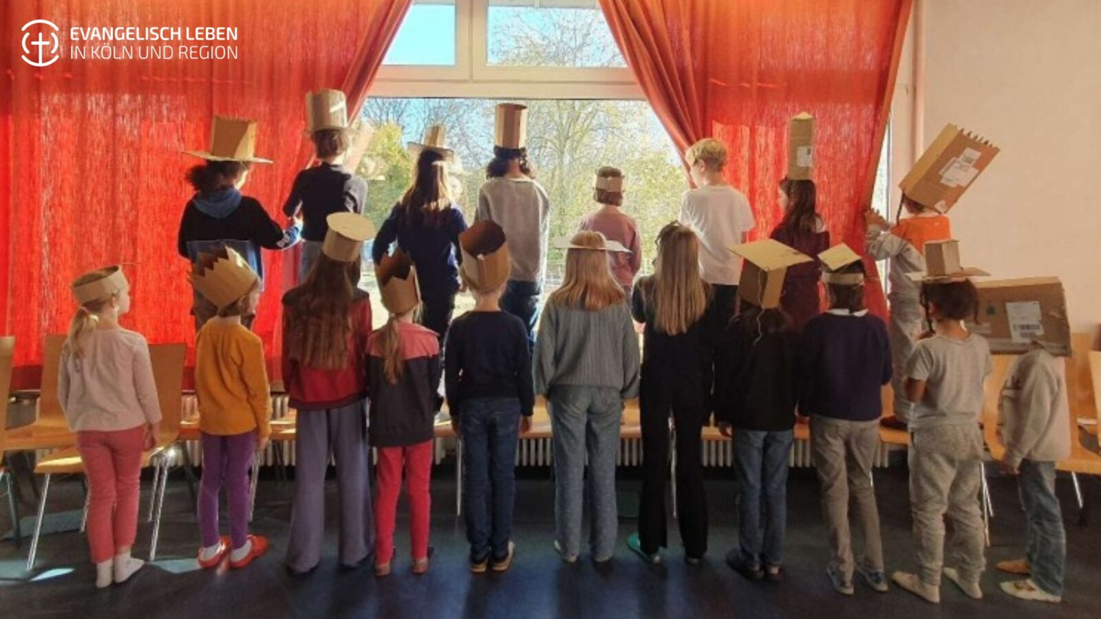 Du betrachtest gerade Singen, spielen, staunen: Sing- und Theaterwoche für Kinder in den Herbstferien